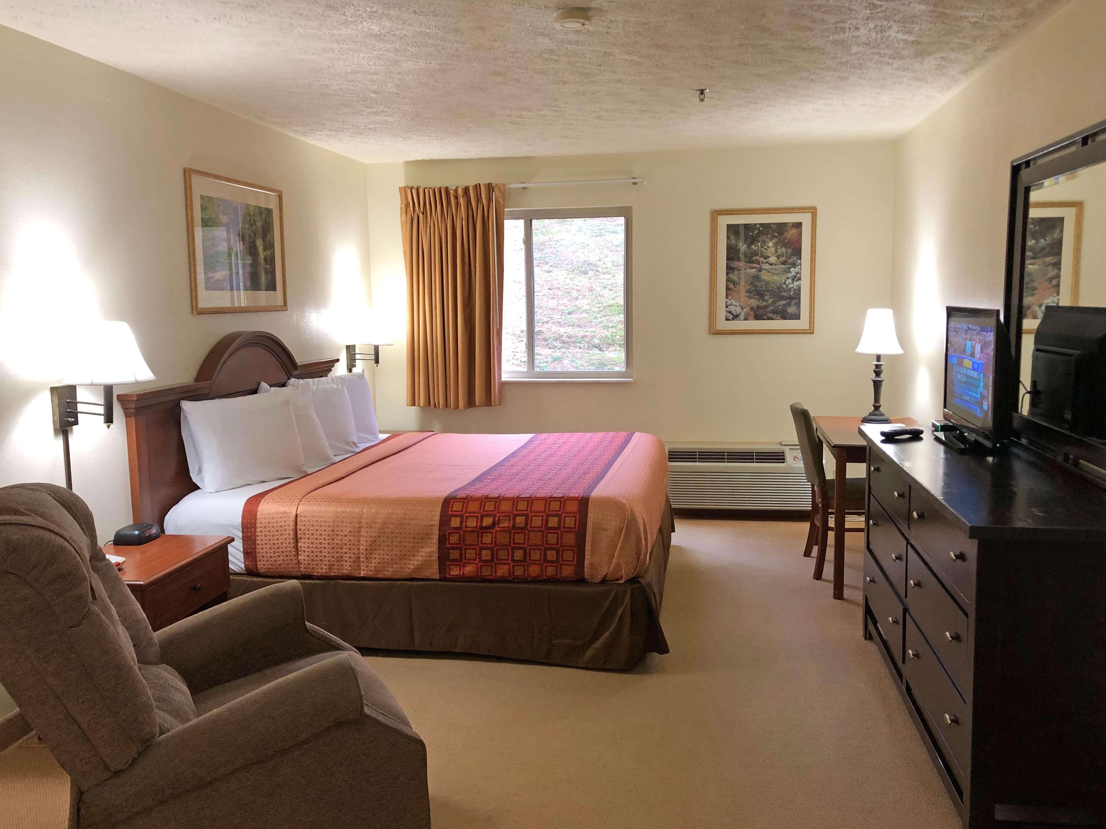 Americas Best Value Inn & Suites Independence Va Zewnętrze zdjęcie