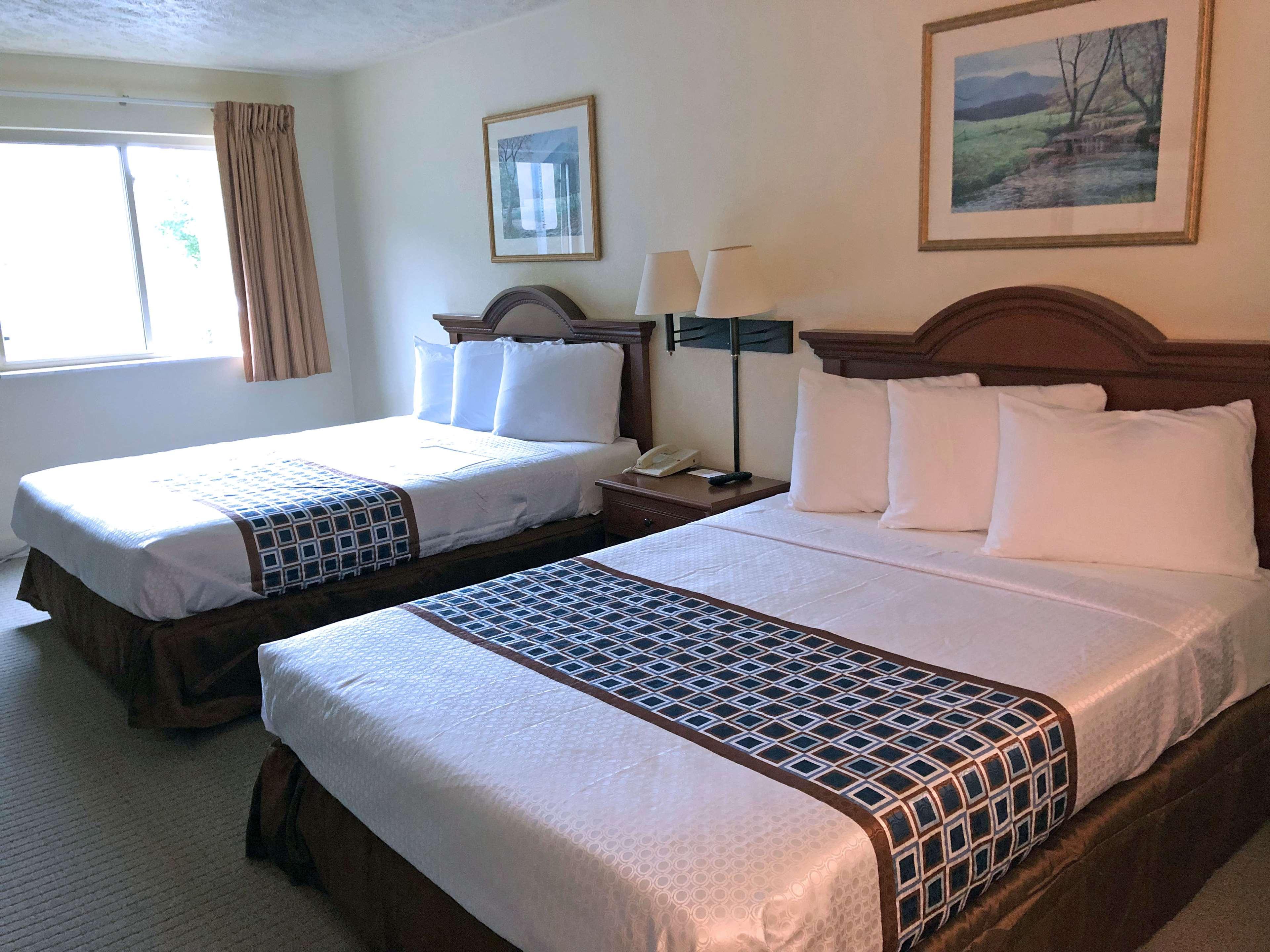 Americas Best Value Inn & Suites Independence Va Zewnętrze zdjęcie