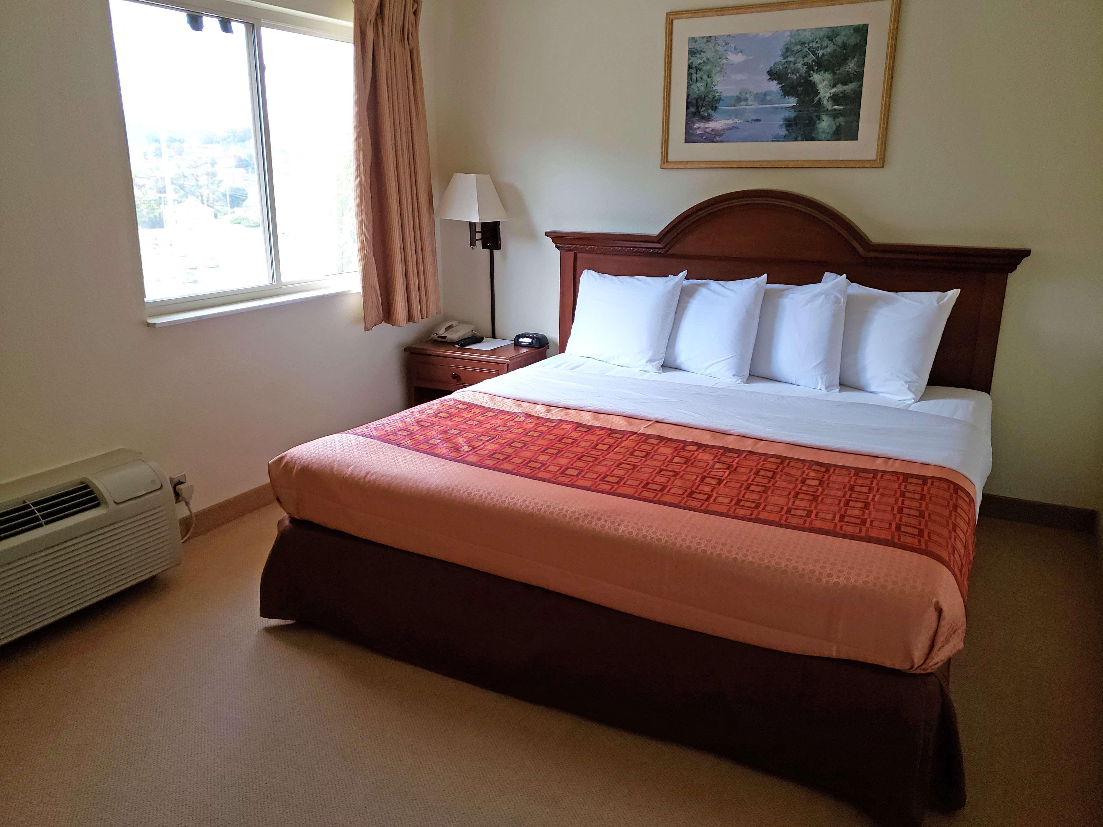 Americas Best Value Inn & Suites Independence Va Zewnętrze zdjęcie