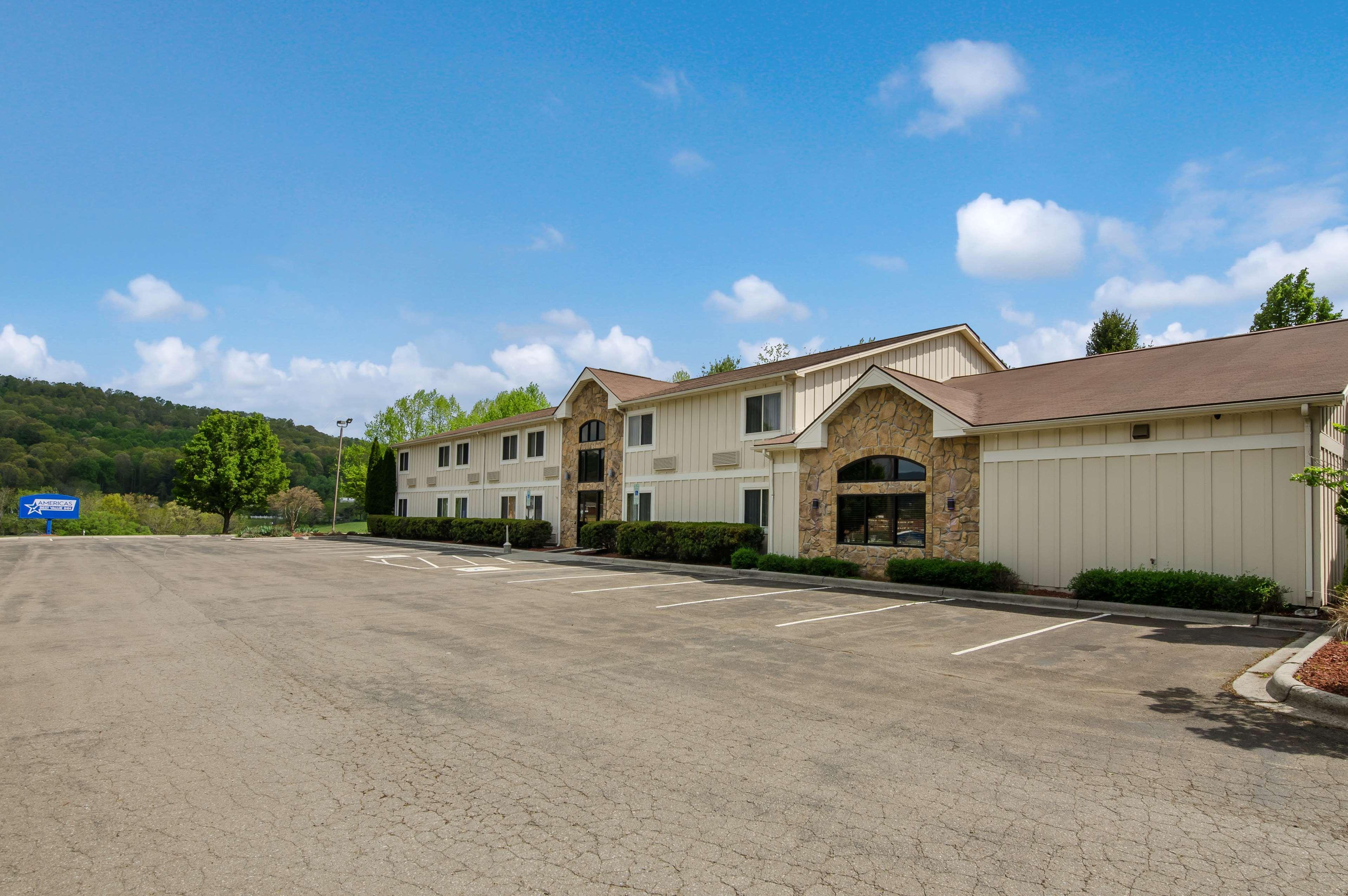 Americas Best Value Inn & Suites Independence Va Zewnętrze zdjęcie
